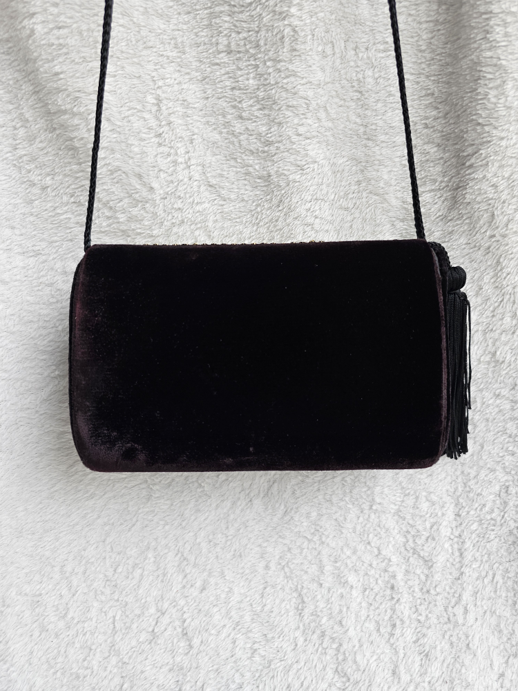 Artisinal Black Velveteen Purse w Gold Geometric Embellishments image indicator(4)