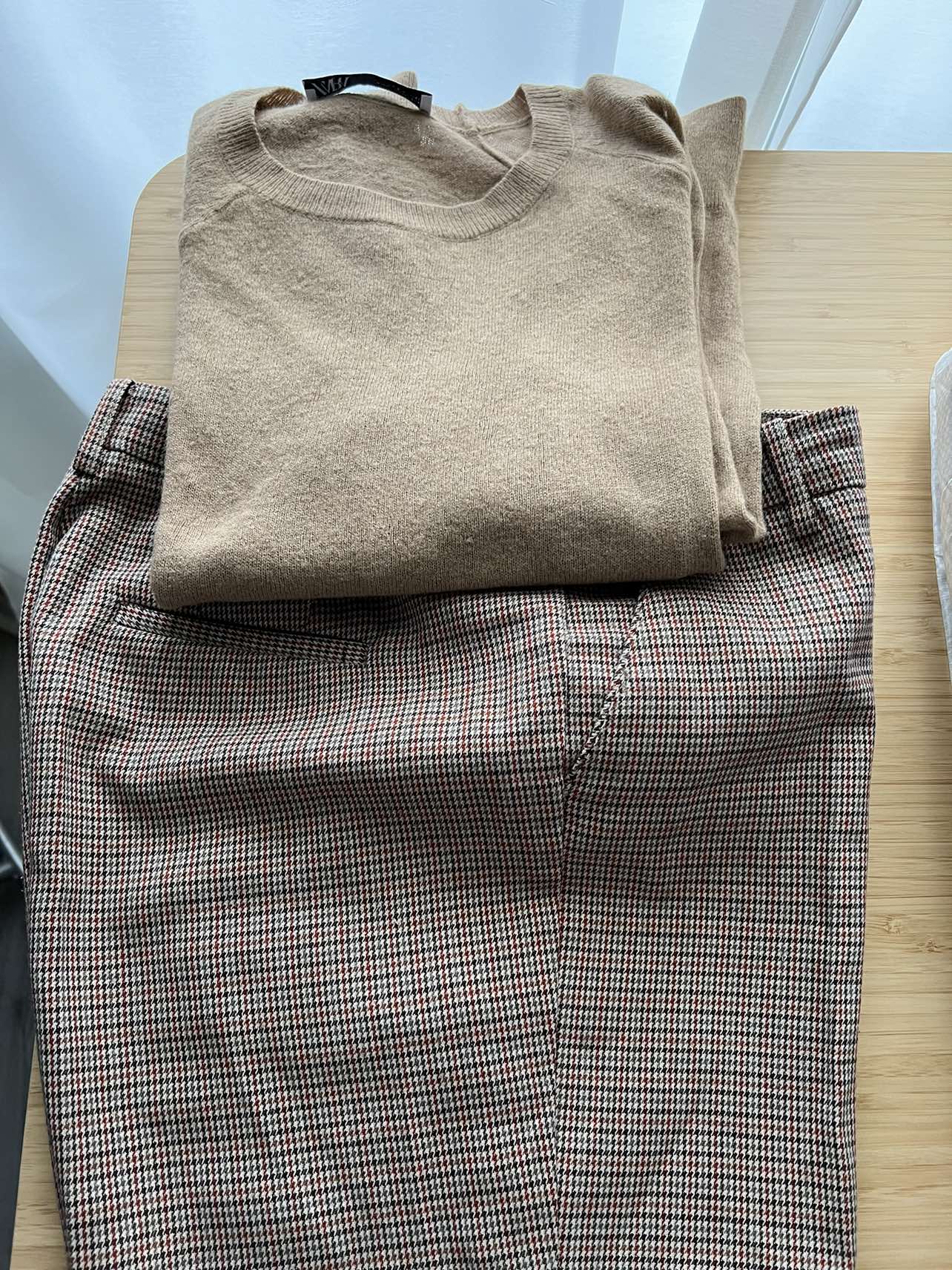 Mango pants image indicator(3)