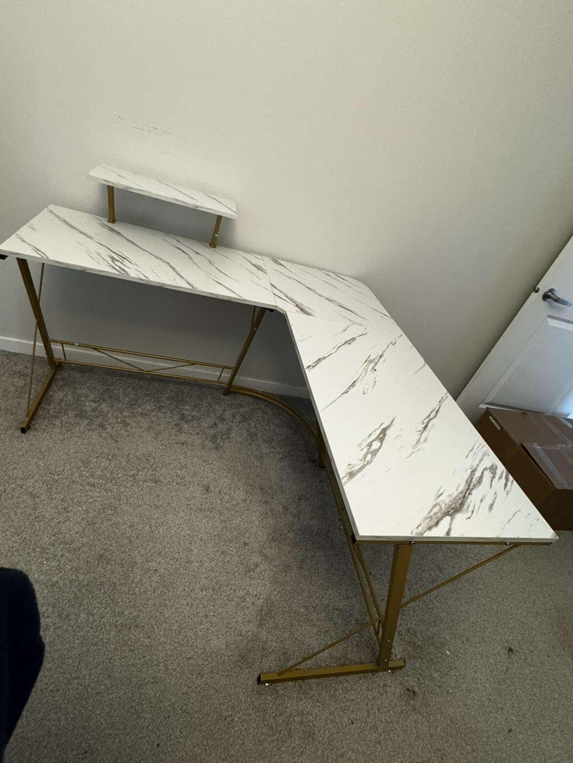 Desk L shape - photo 3