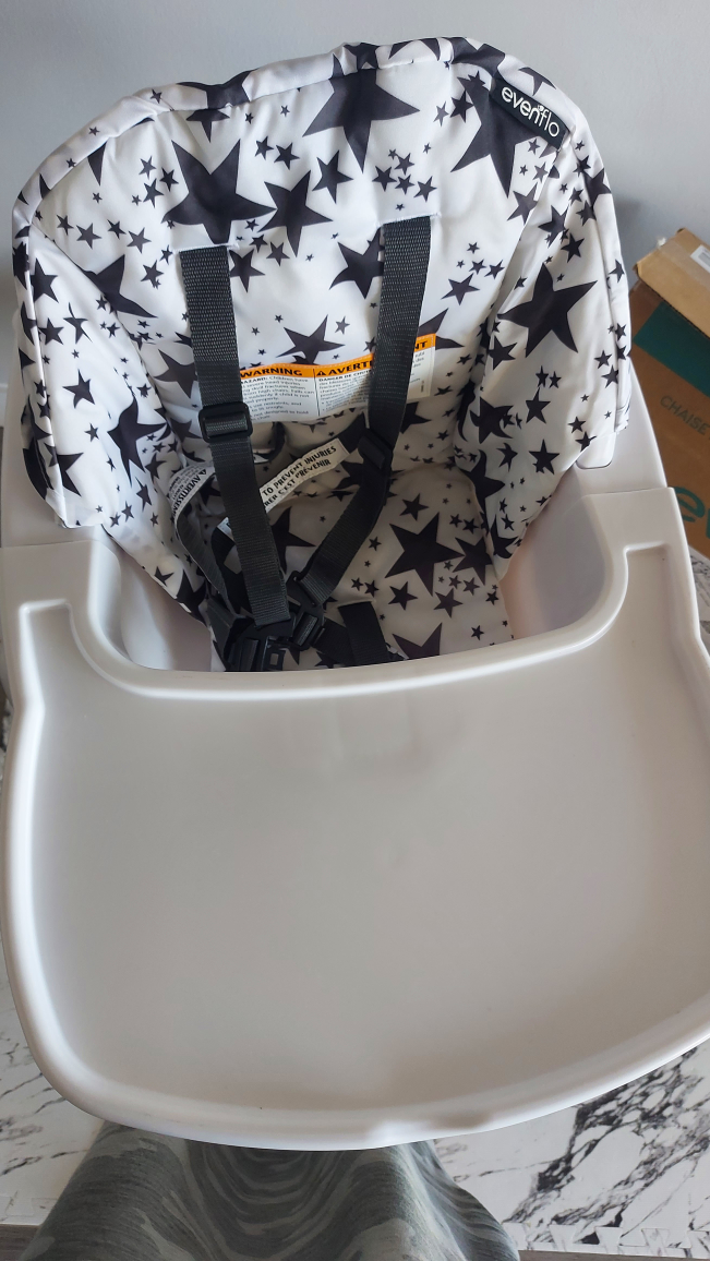 !!GREAT DEAL!!Almost New Evenflo 4-in-1convertible High chair image indicator(2)