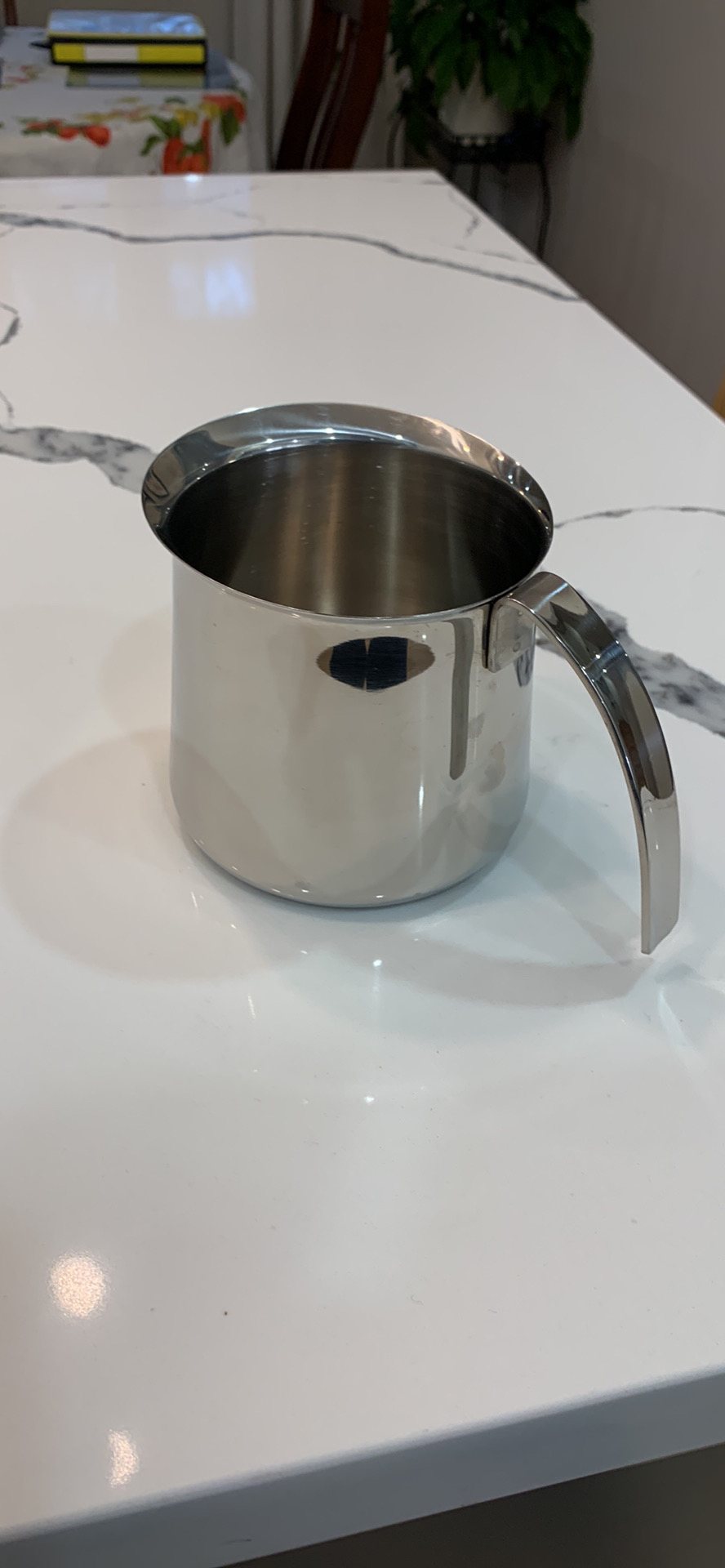 Krups 20-Ounce Stainless Steel Frothing Pitcher image indicator(6)