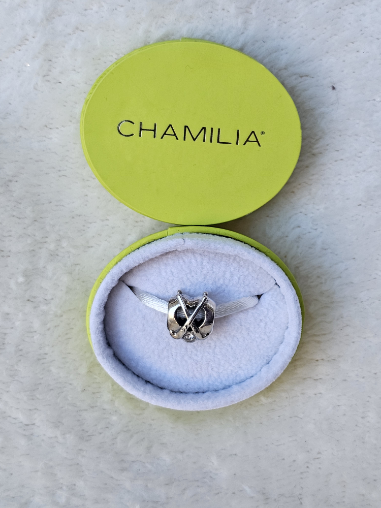 Sterling Silver "Center Pass" Hockey CHAMILIA Charm for bracelet image indicator(2)