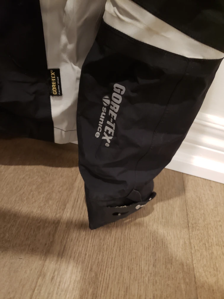 Men Sunice Gore-Tex jackey - photo 4