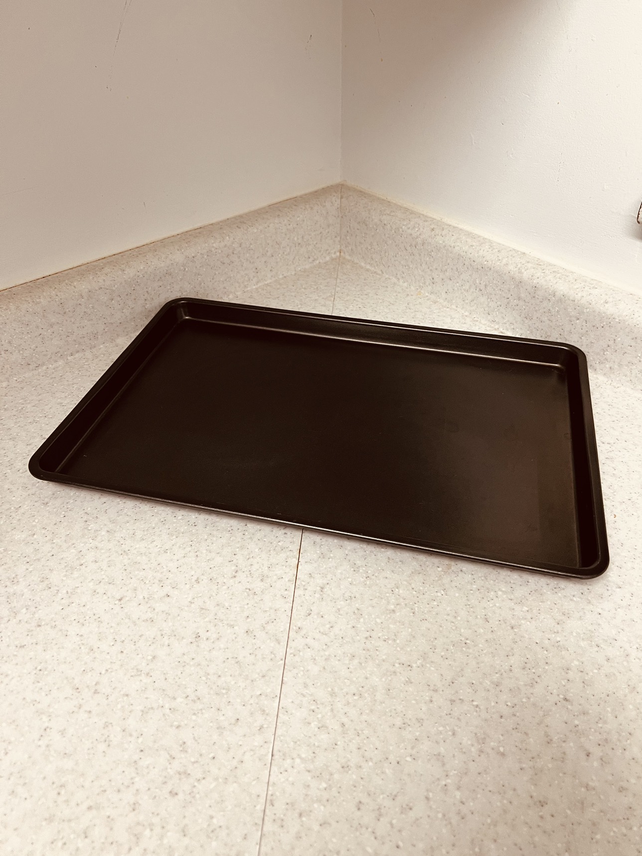 Baking cookie sheet 🥕 thumbnail