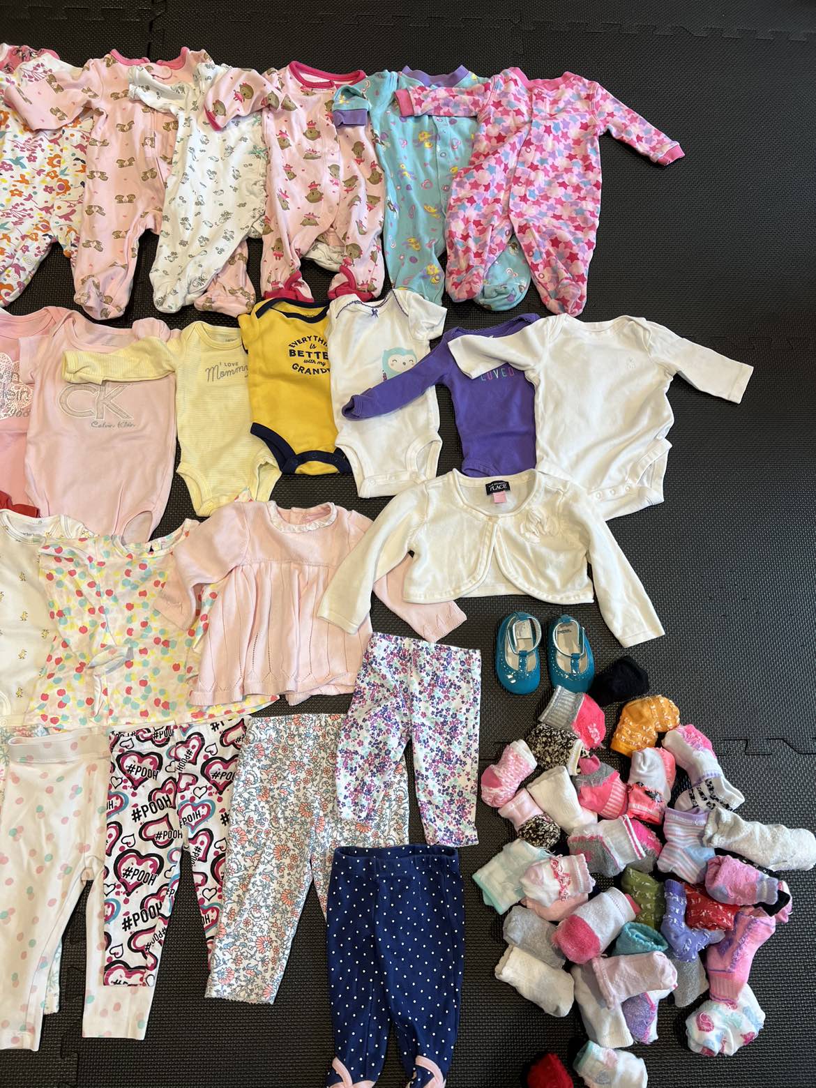 Baby Girl’s Clothing-Size Newborn to 12 Months-$35 for All! - photo 4