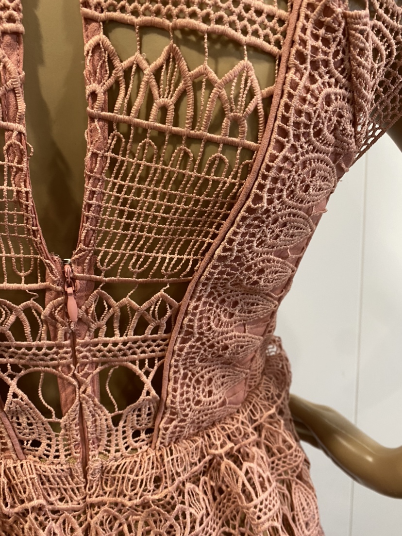 Pink Dress image indicator(8)