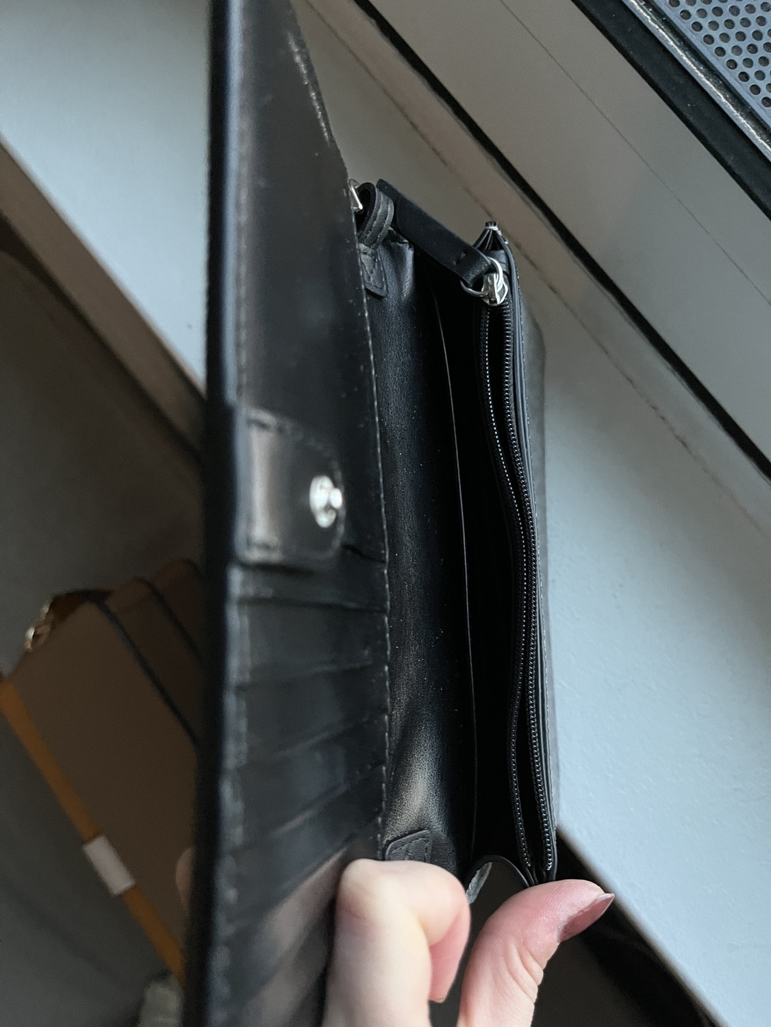 *LIKE NEW* Michael Kors Phone Crossbody - photo 5