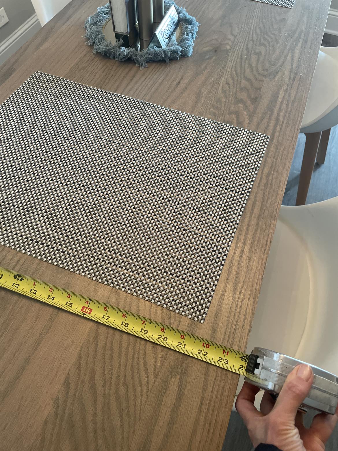 Kitchen table w/ 6 chairs - photo 2