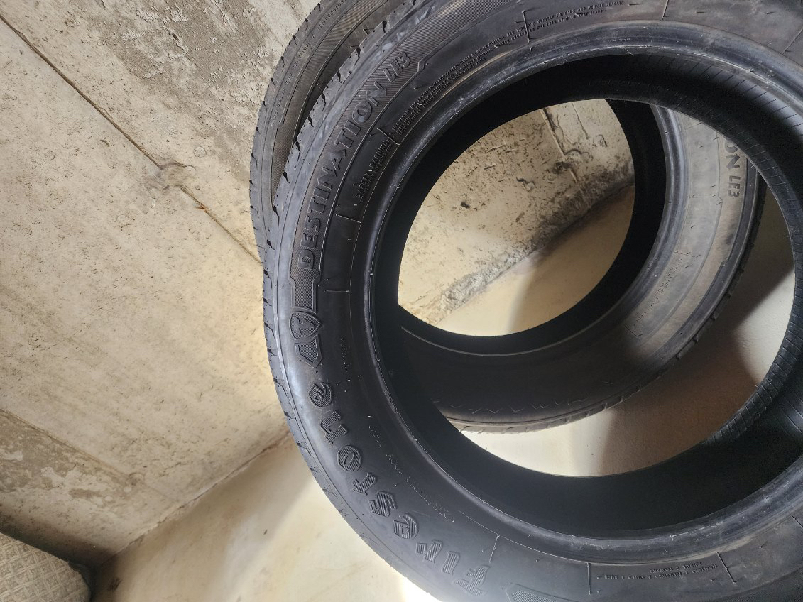 All Season Tires 235/55/R18 - photo 5