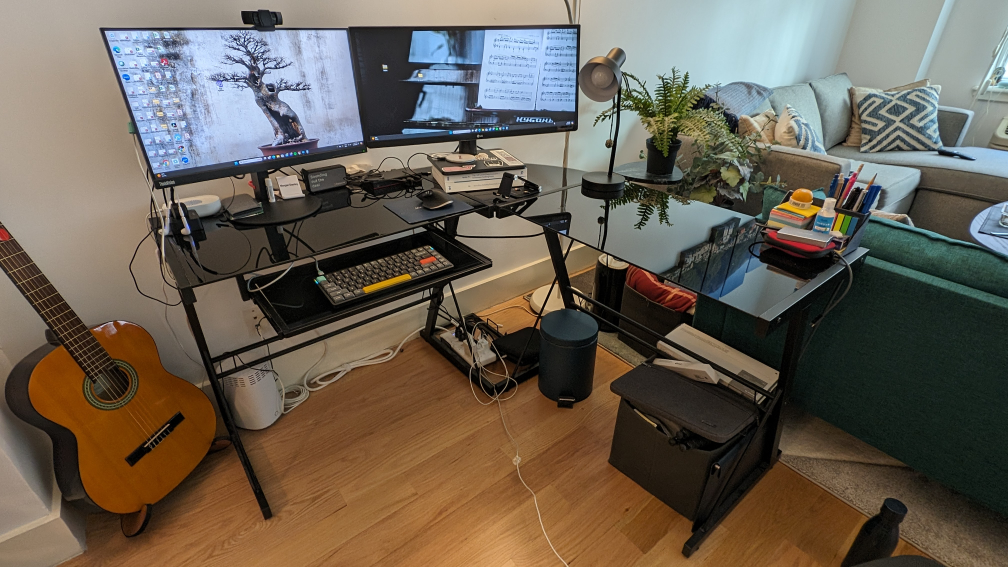 L-shaped black tempered glass desk - photo 2