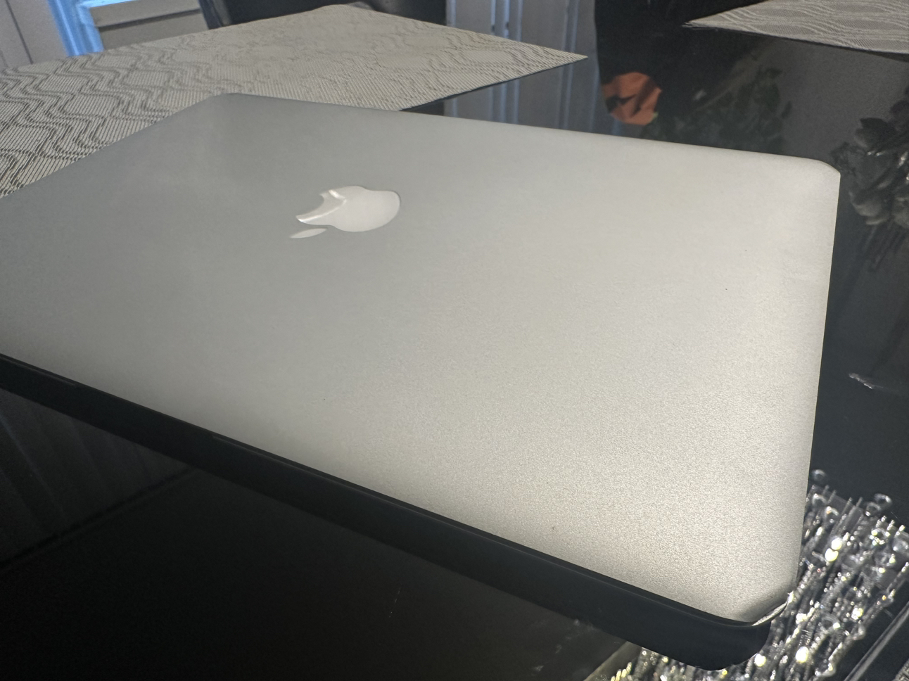 14 APPLE PRODUCTS IPADS IPHONES MACBOOK AIR 800