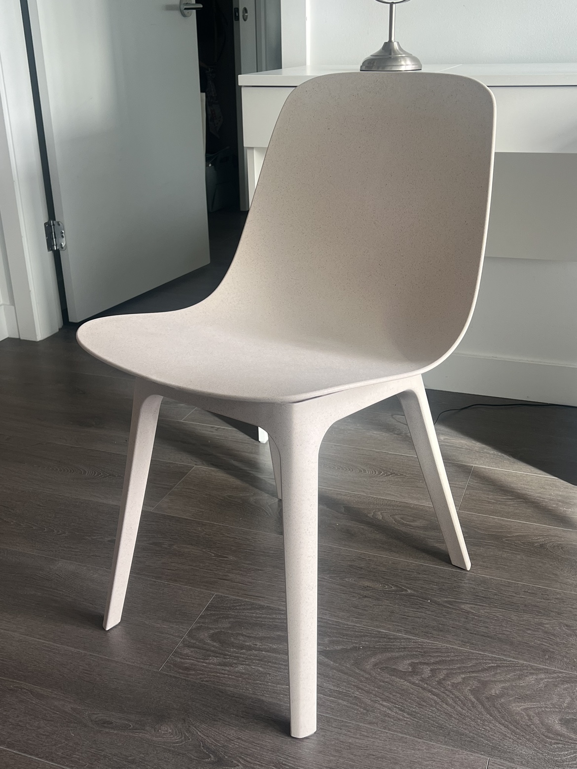 ♥️50% DISCOUNT♥️ IKEA ODGER Chair (Beige, but looks like Pink)