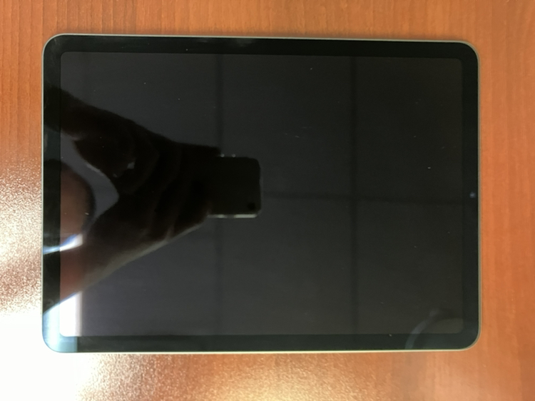 iPad Air 5th Generation 64GB with ESR Magnetic Keyboard Case