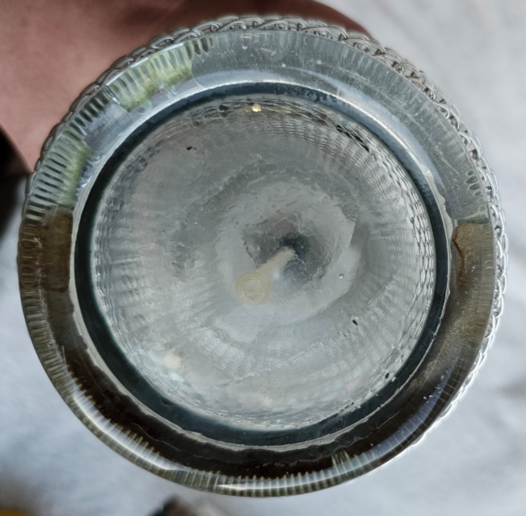 Vintage Soda Siphon Seltzer Bottle Canister Metal Chain Mail image indicator(5)