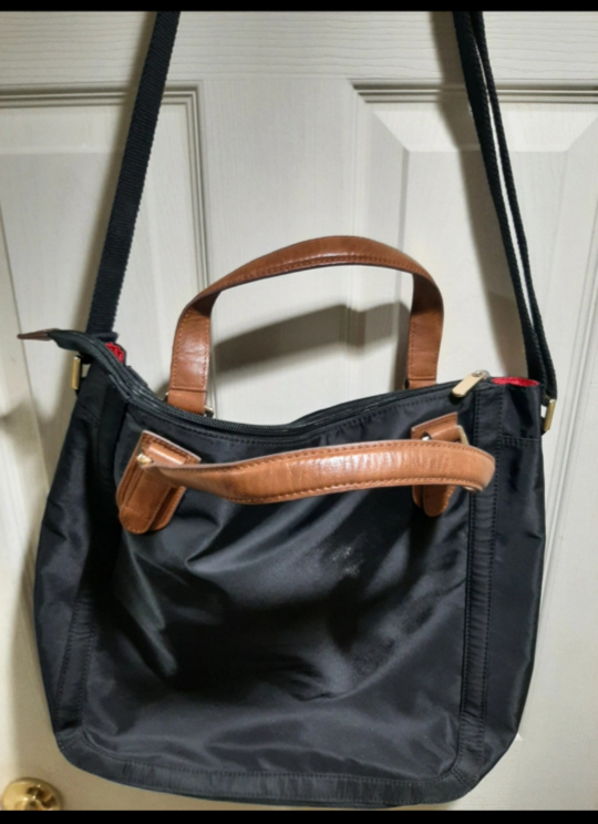 Banana Republic image indicator(5)