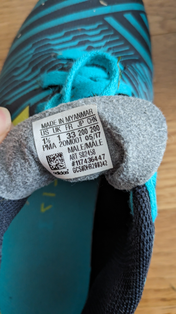 soccer cleats size 1.5 - photo 3