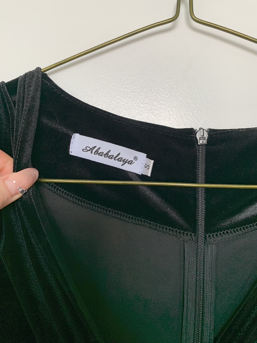 🍸Retro Velvet Long bodycon🥀 image indicator(4)