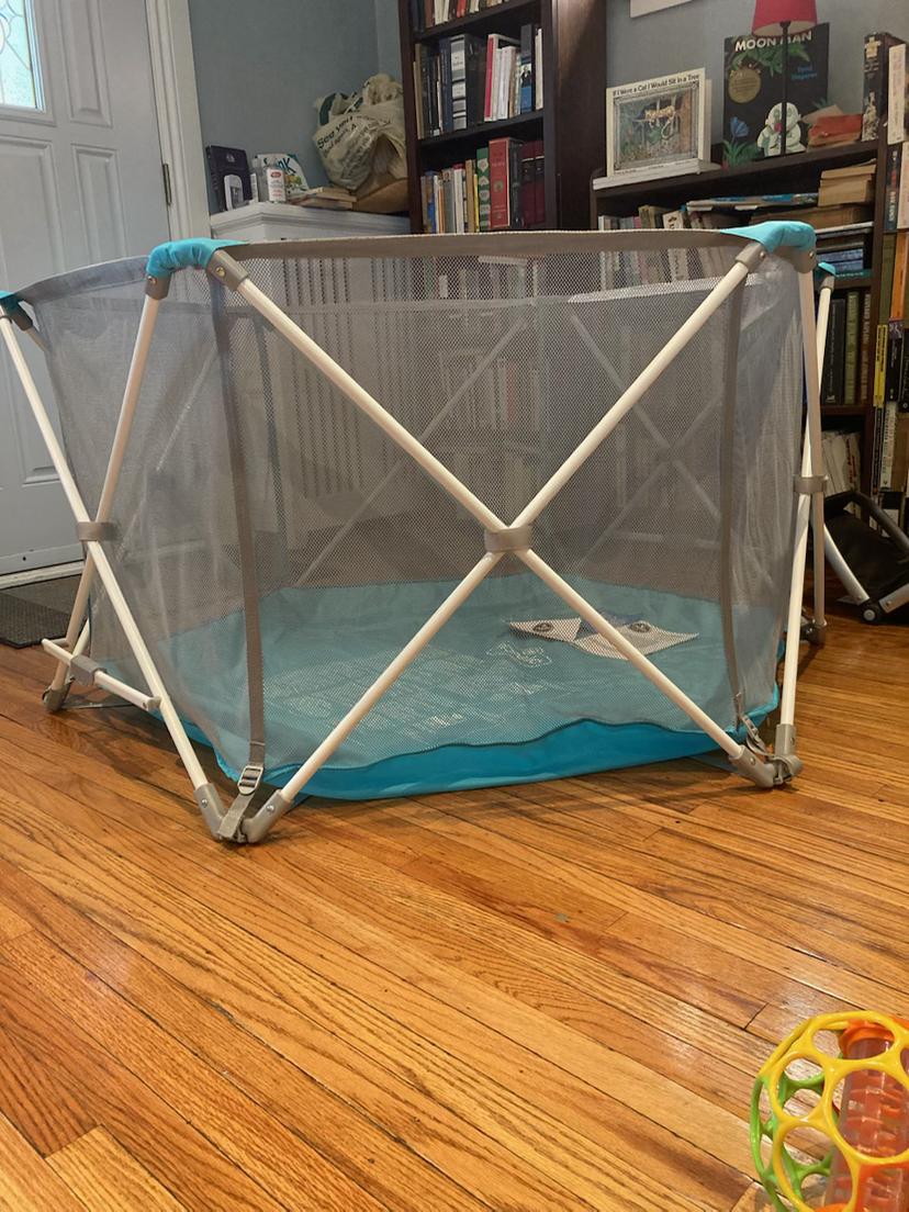 Indoor / Outdoor Play Yard