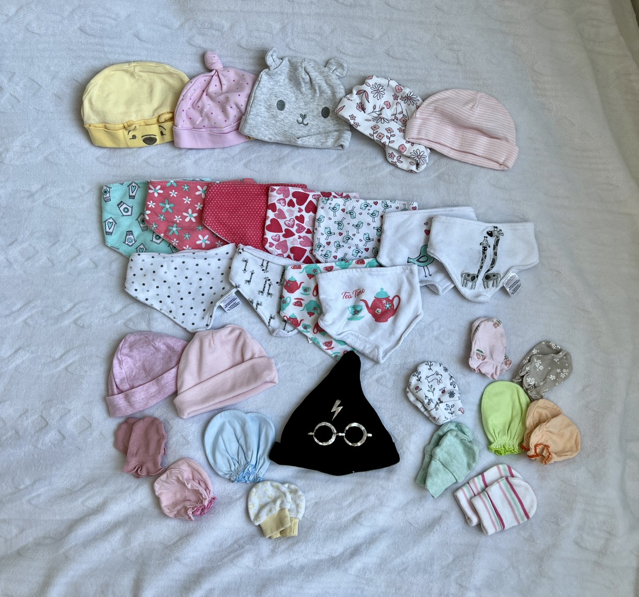 Baby Bundle of Hats, Gloves and Bibs