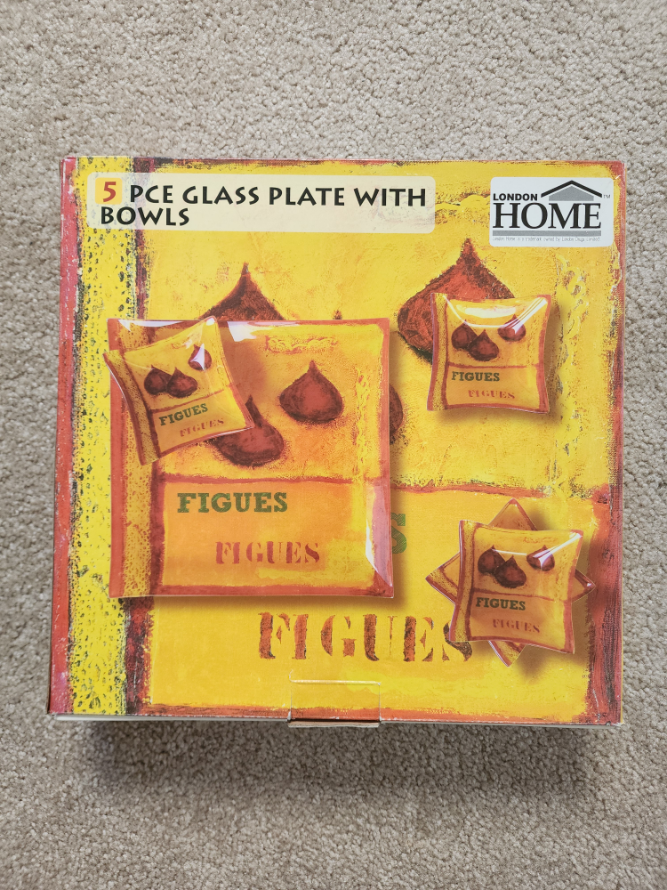 Serving plate with bowls thumbnail