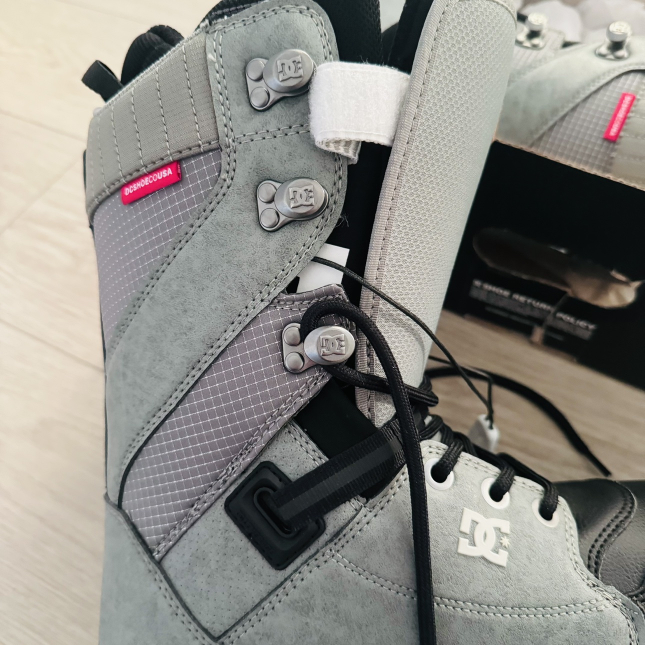 Brand new dc snowboard boots size 9 - photo 3