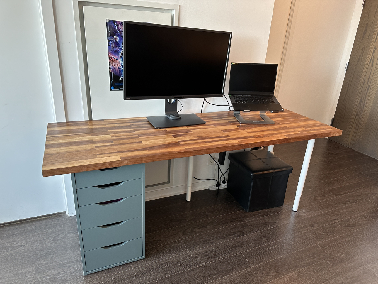 Office Desk II