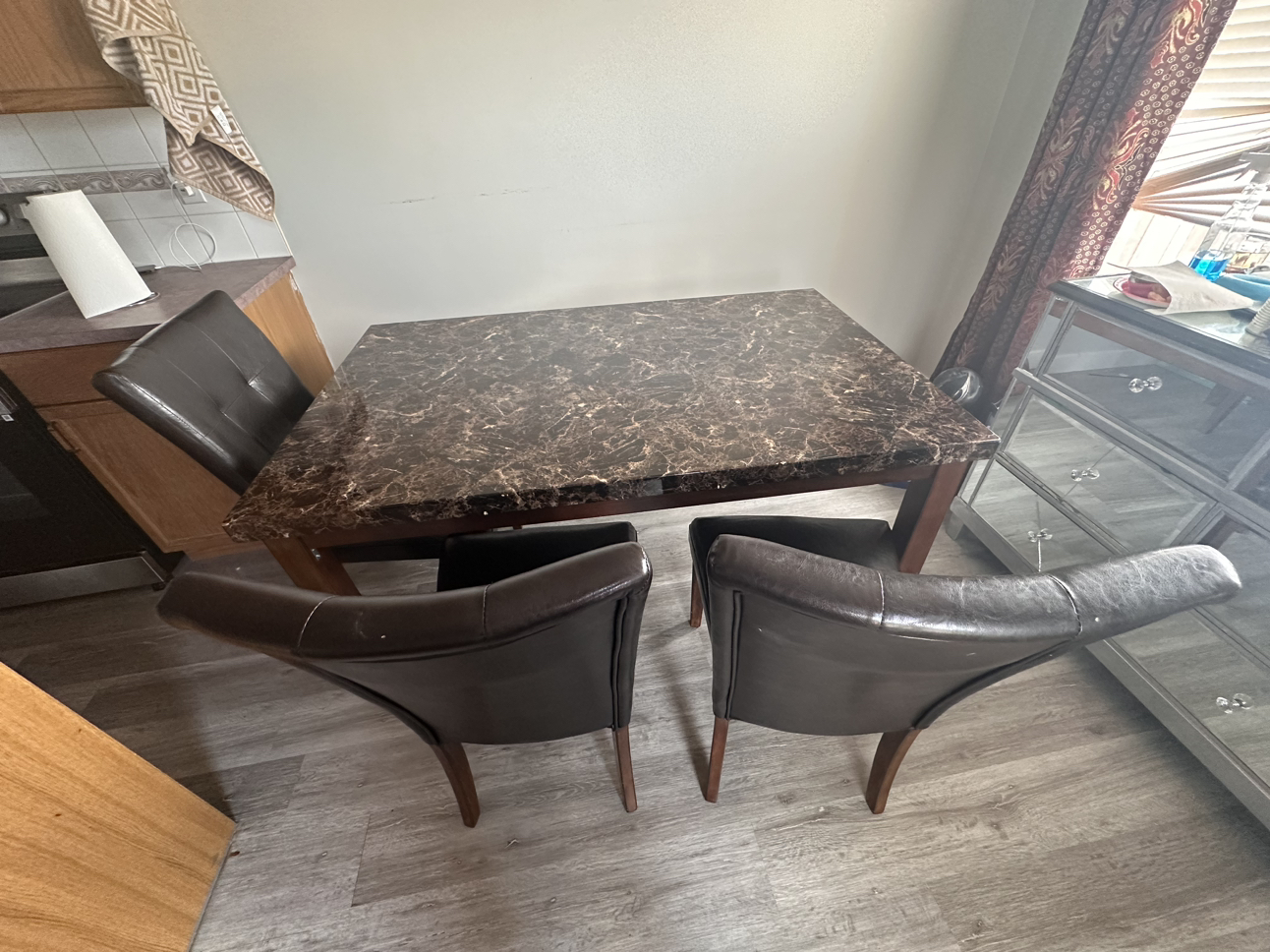 Dining table with 4 chairs - photo 4