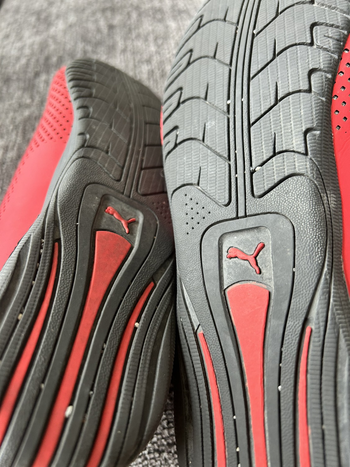 Puma sneakers size 7.5 image indicator(6)