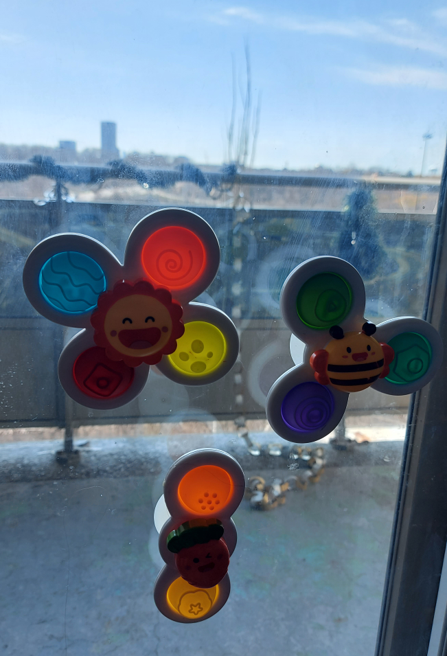 Suction cup spinner toys with fidget function- 3pcs image indicator(4)