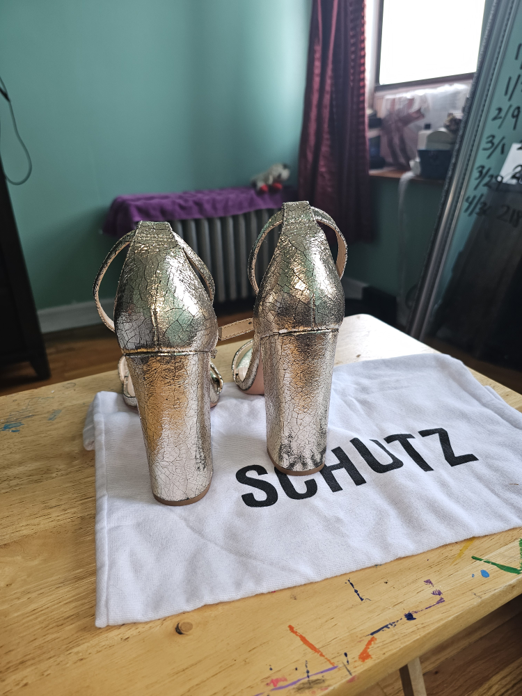 Schutz Size 11 Gold Heels - photo 2