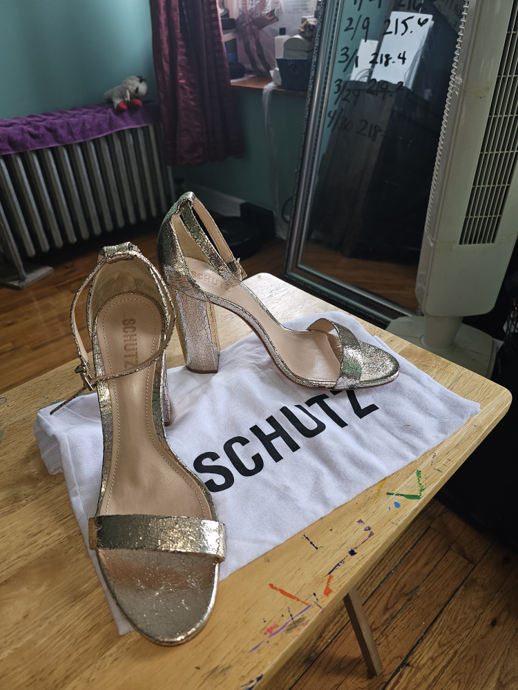 Schutz Size 11 Gold Heels - photo 4