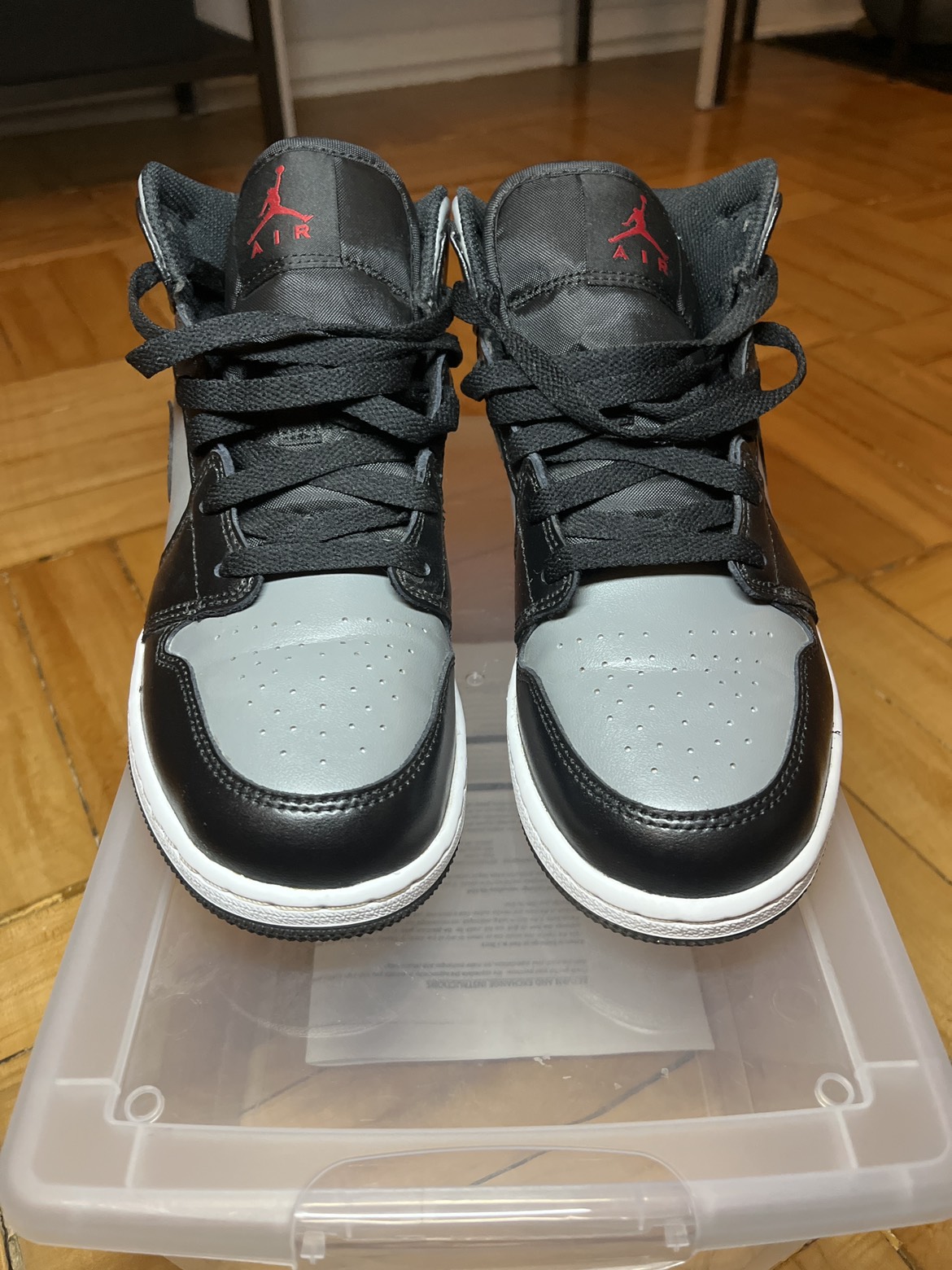 Kids Jordan 1’s sz 5.5GS/7W - photo 2