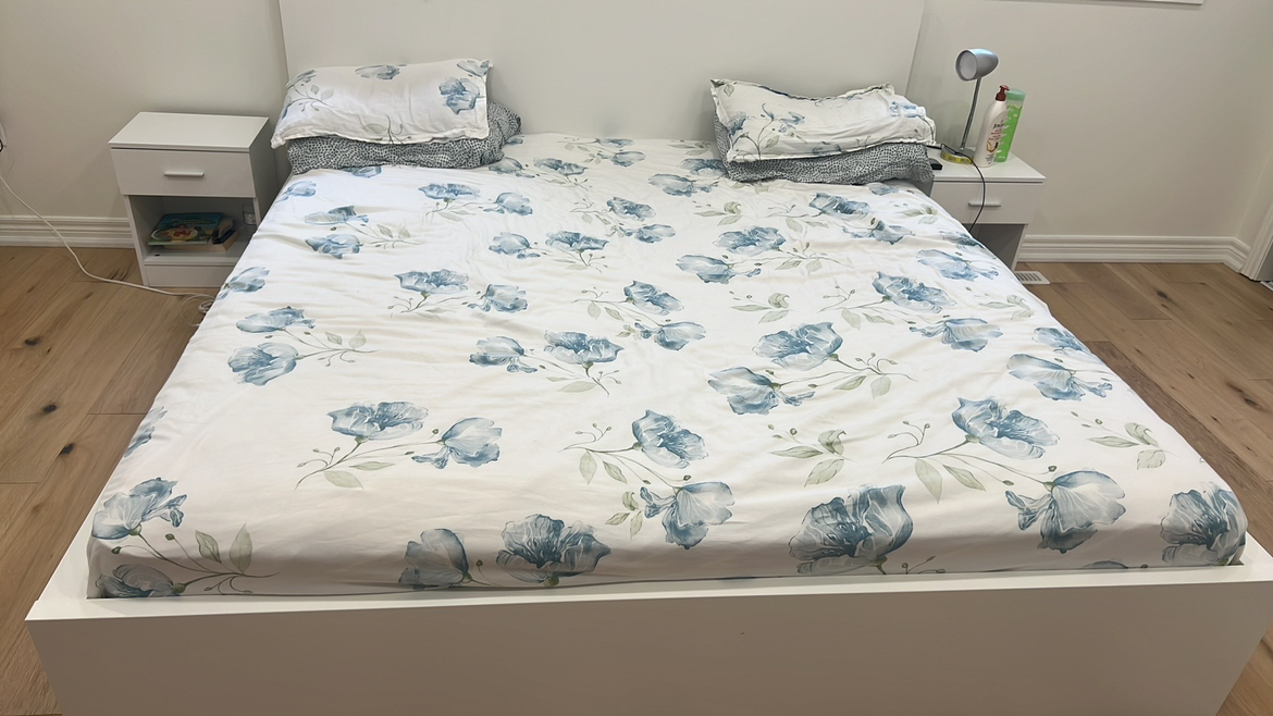 Ikea king bed - photo 2
