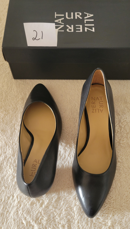 Naturalizer Women's Shoes/ Carmen, Black Leather image indicator(5)