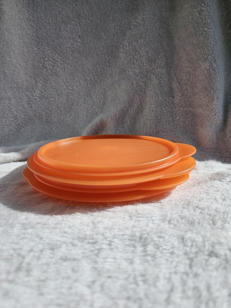 2x Vintage 90s Orange Flat Collapsable Tupperware Bowls image indicator(2)