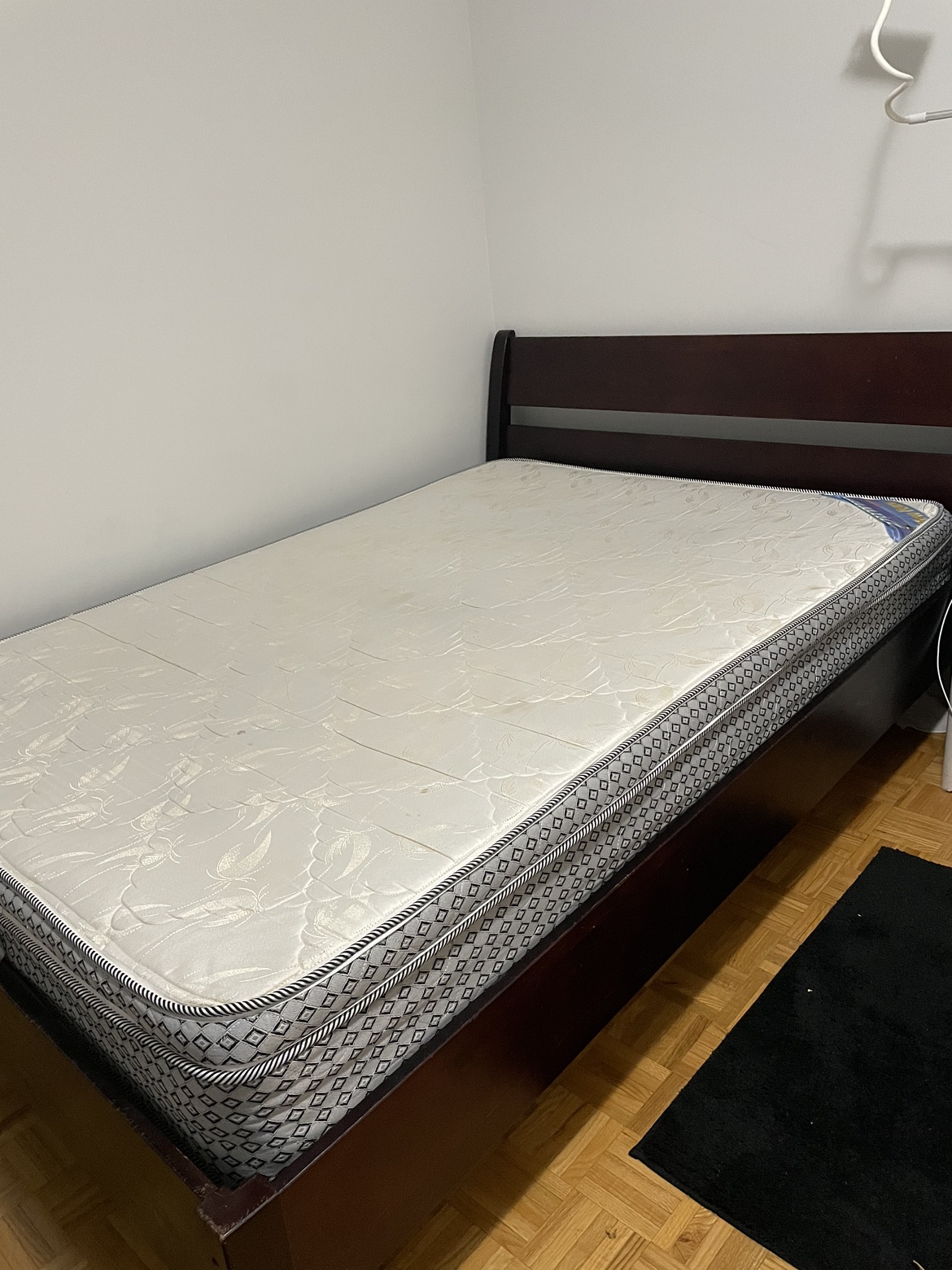 rush! moving out double full size bed matress and bed frame - photo 3