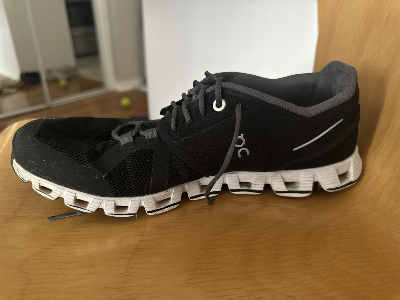 ☁️ On Cloud Women’s shoes (US 9) image indicator(4)