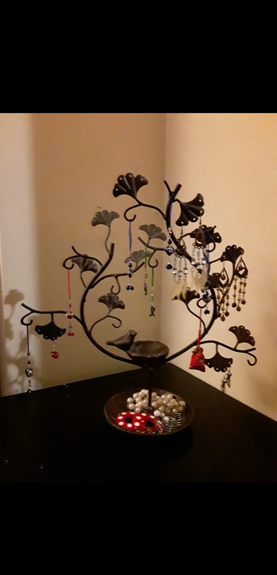 Decorative Jewelry Hanger Tree image indicator(3)