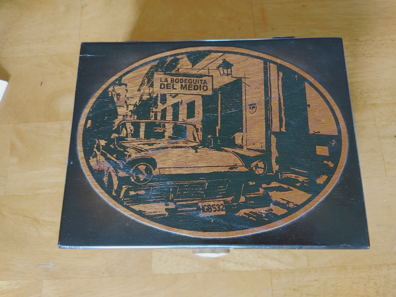 Cigar box