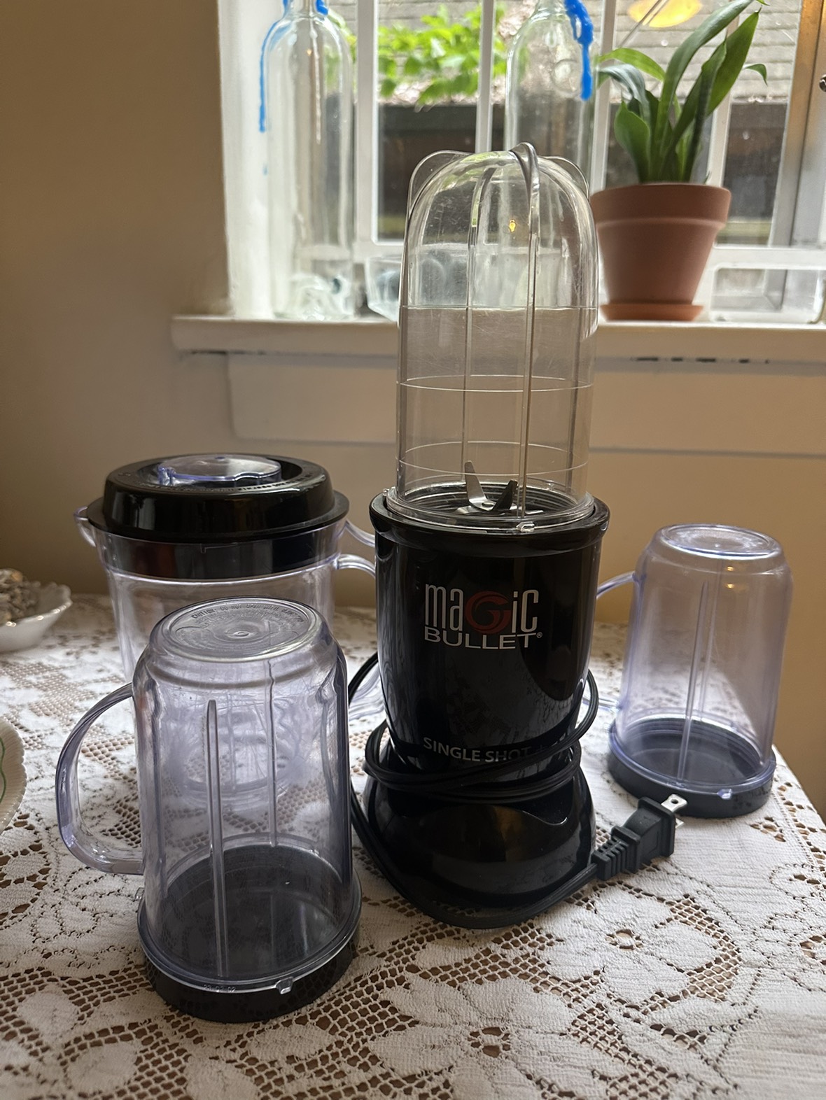 Magic bullet blender set (includes large blender attachment) thumbnail