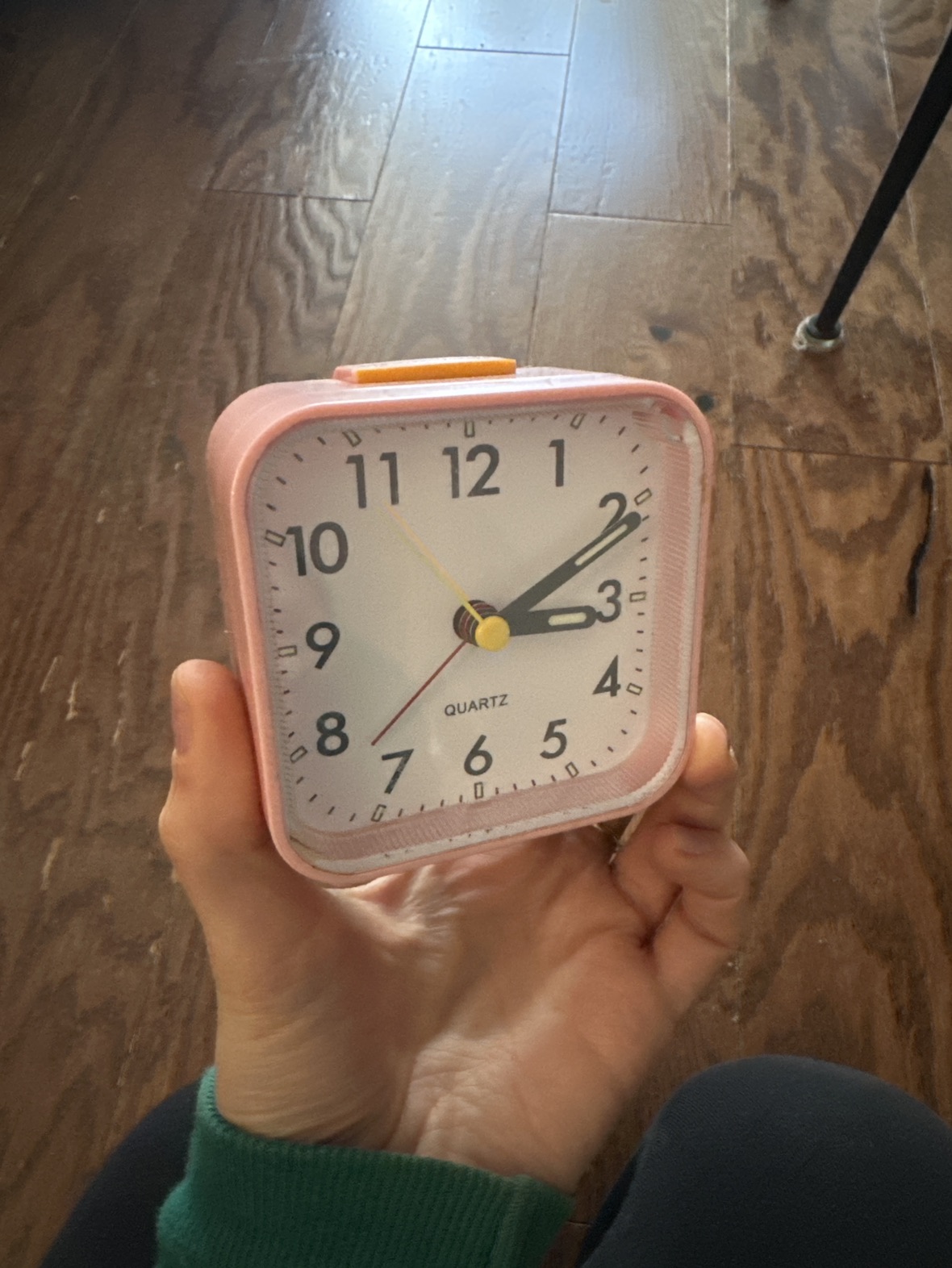 Analog alarm clock thumbnail