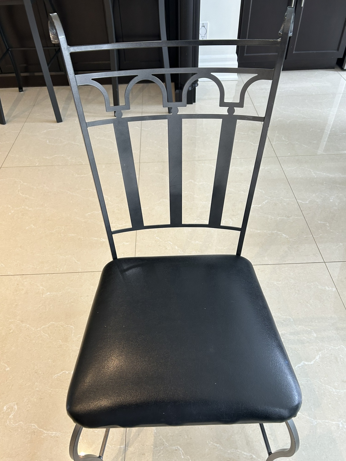 Rought Iron table with glass top and chairs image indicator(5)