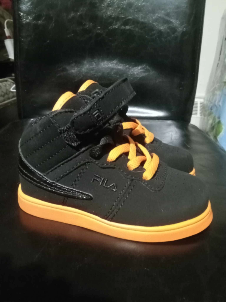 New!!! Toddler Fila Orange and black shoe thumbnail