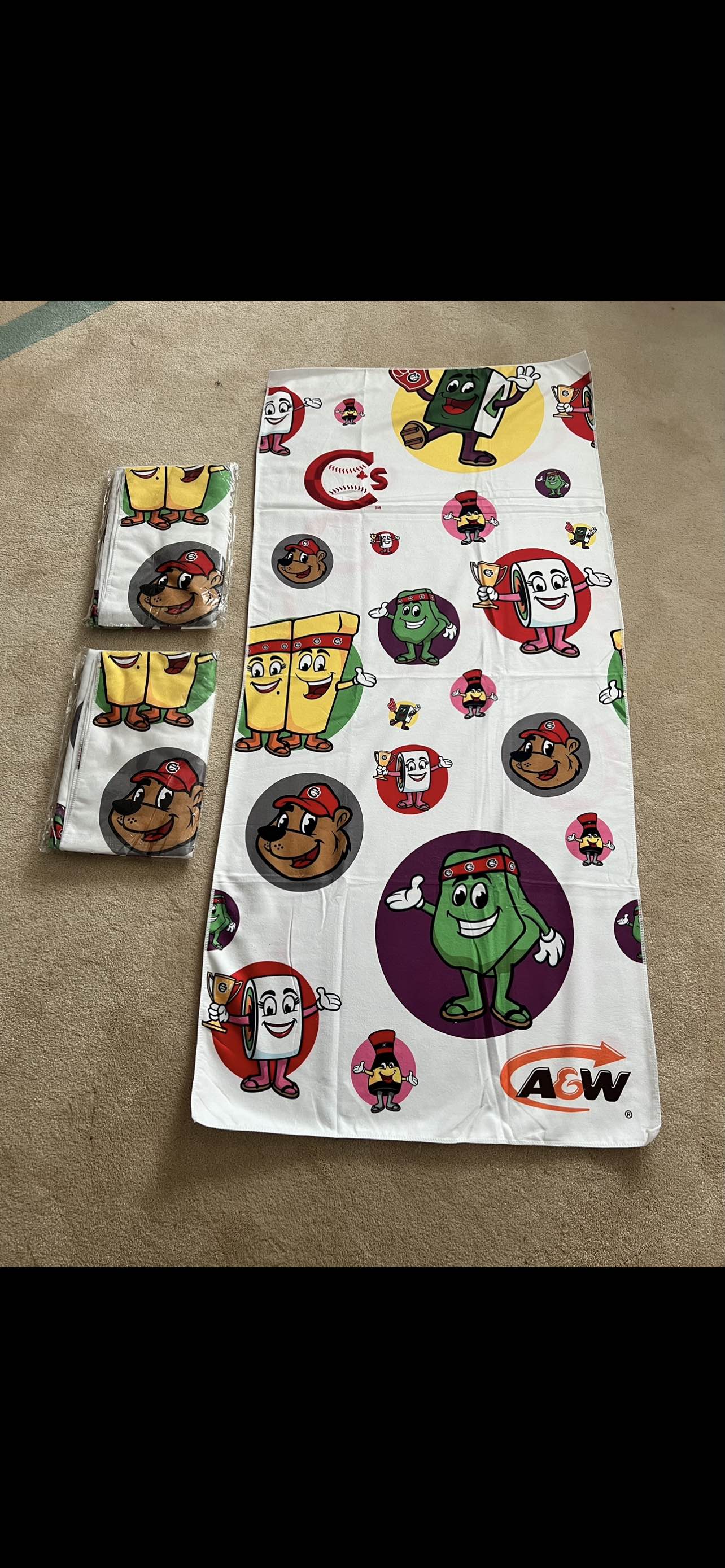 Vancouver Canadian’s Blankets, $20 each or 2 for $35 image indicator(4)