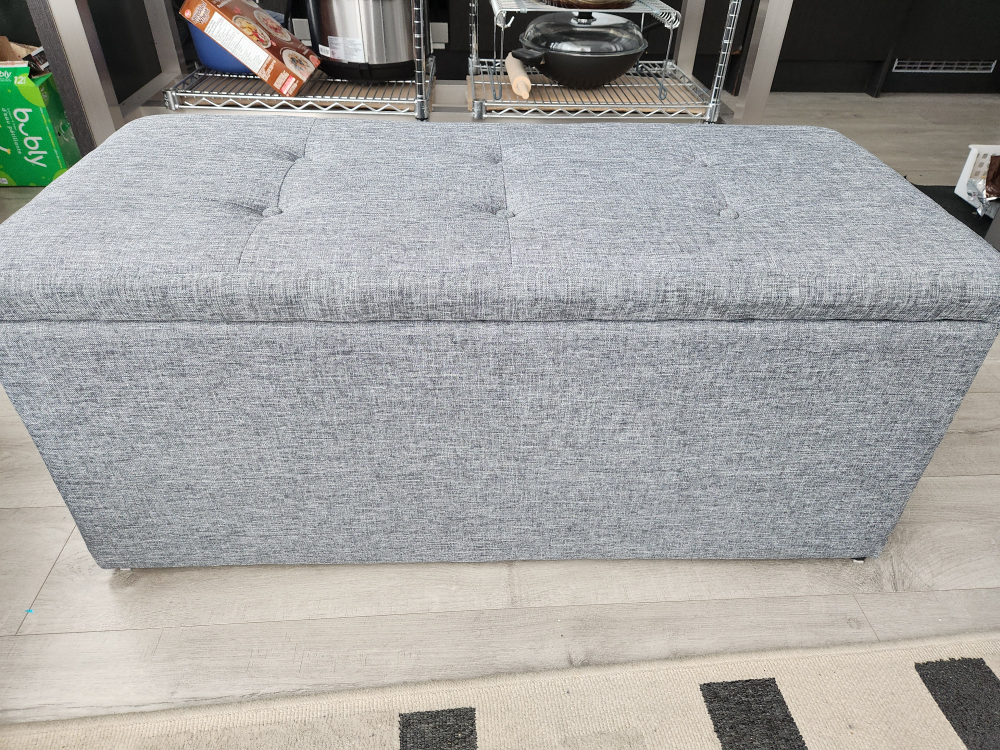 Storage bench seat and 2 ottomans - photo 3