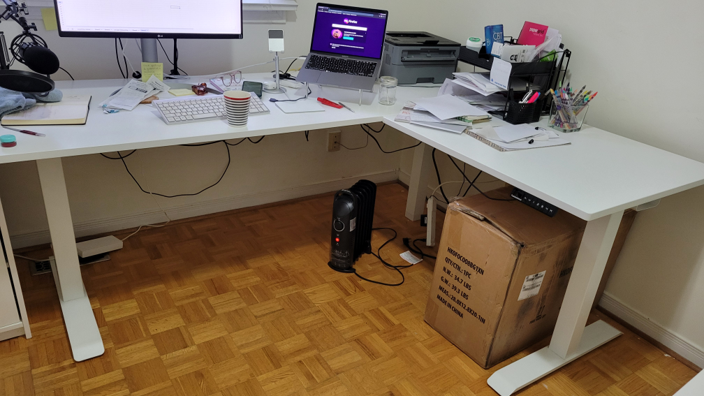 smart standing desk thumbnail