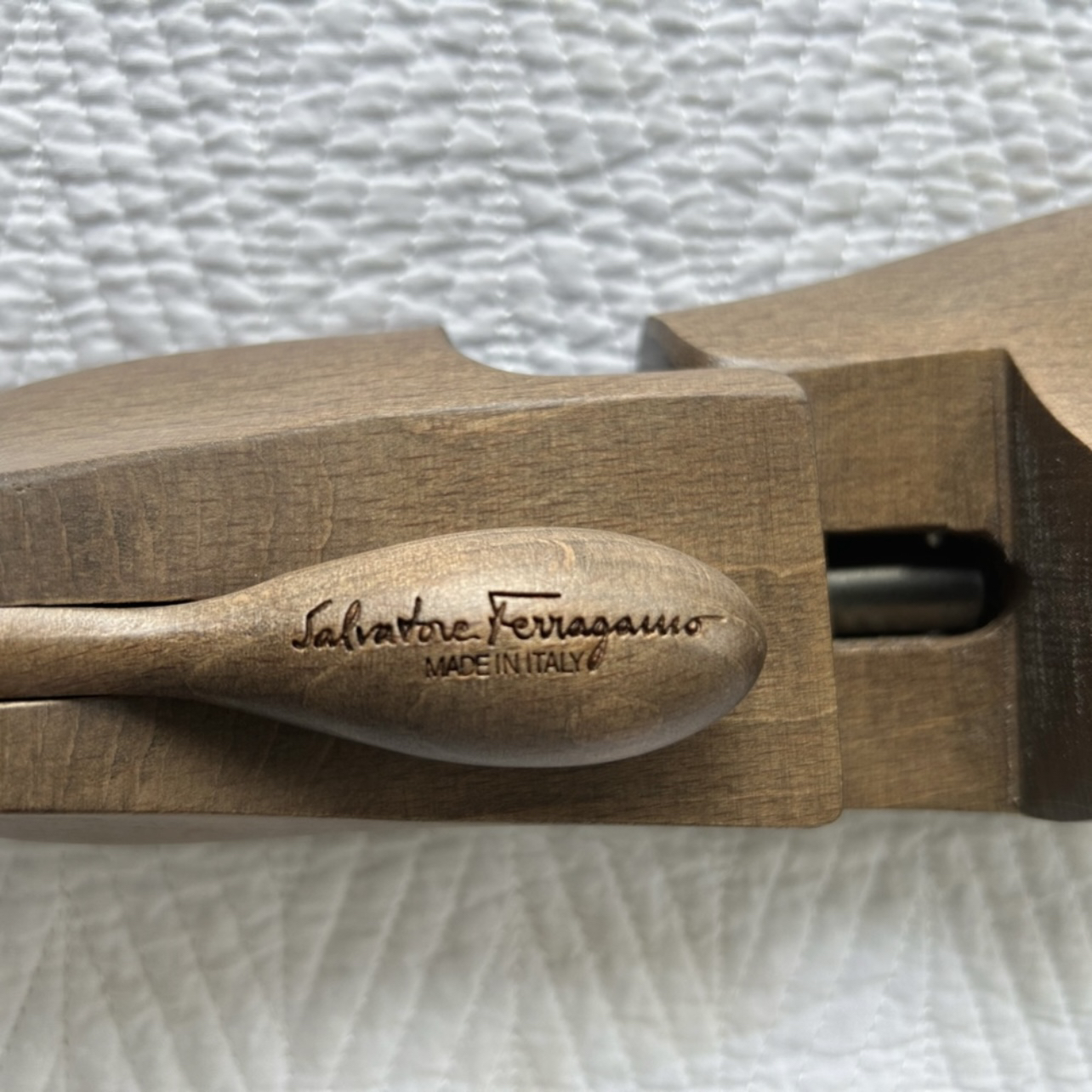 Ferragamo Solid Cedar Wood Luxury Shoe Tree - photo 3