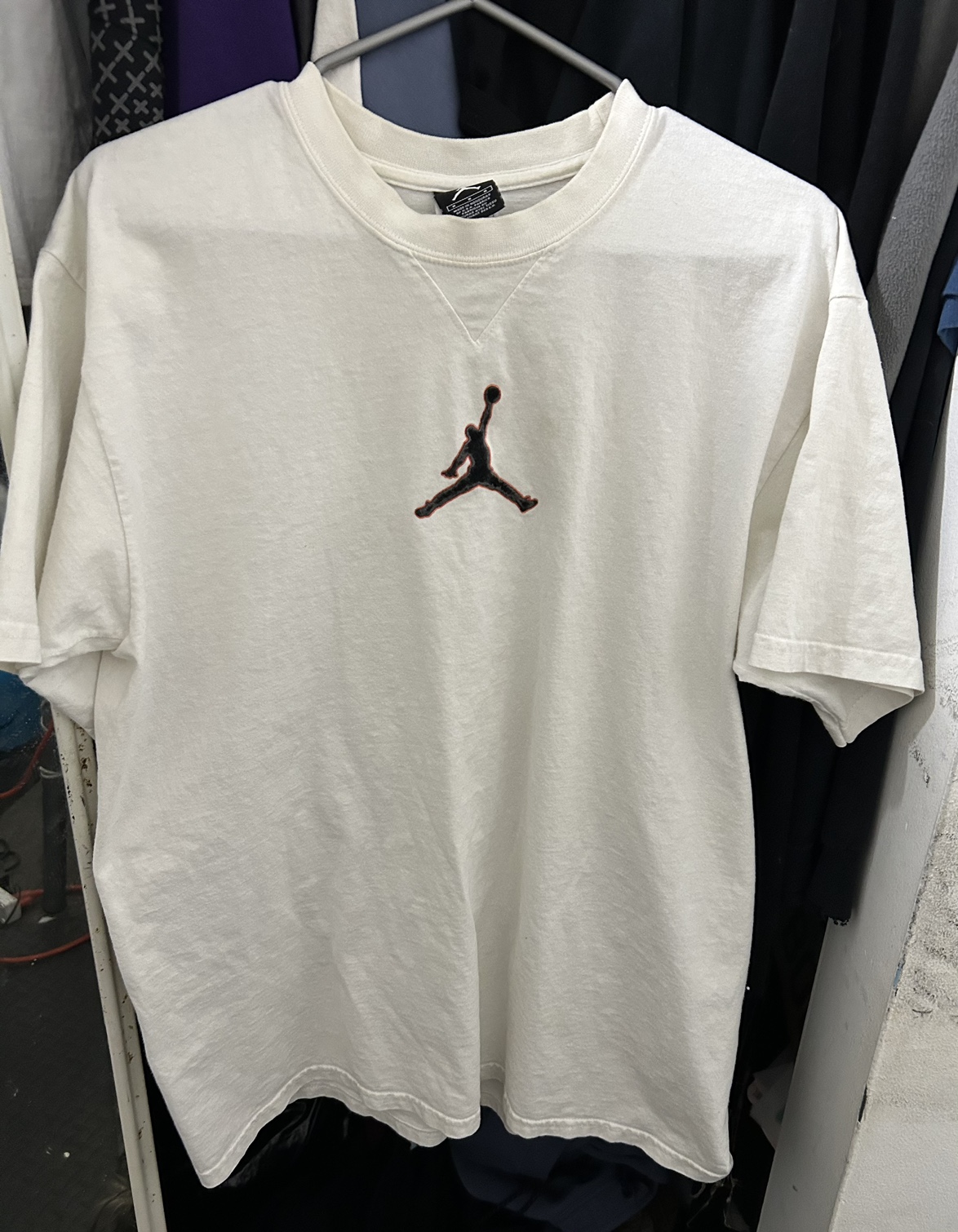 Medium sized Air Jordan T-shirt thumbnail