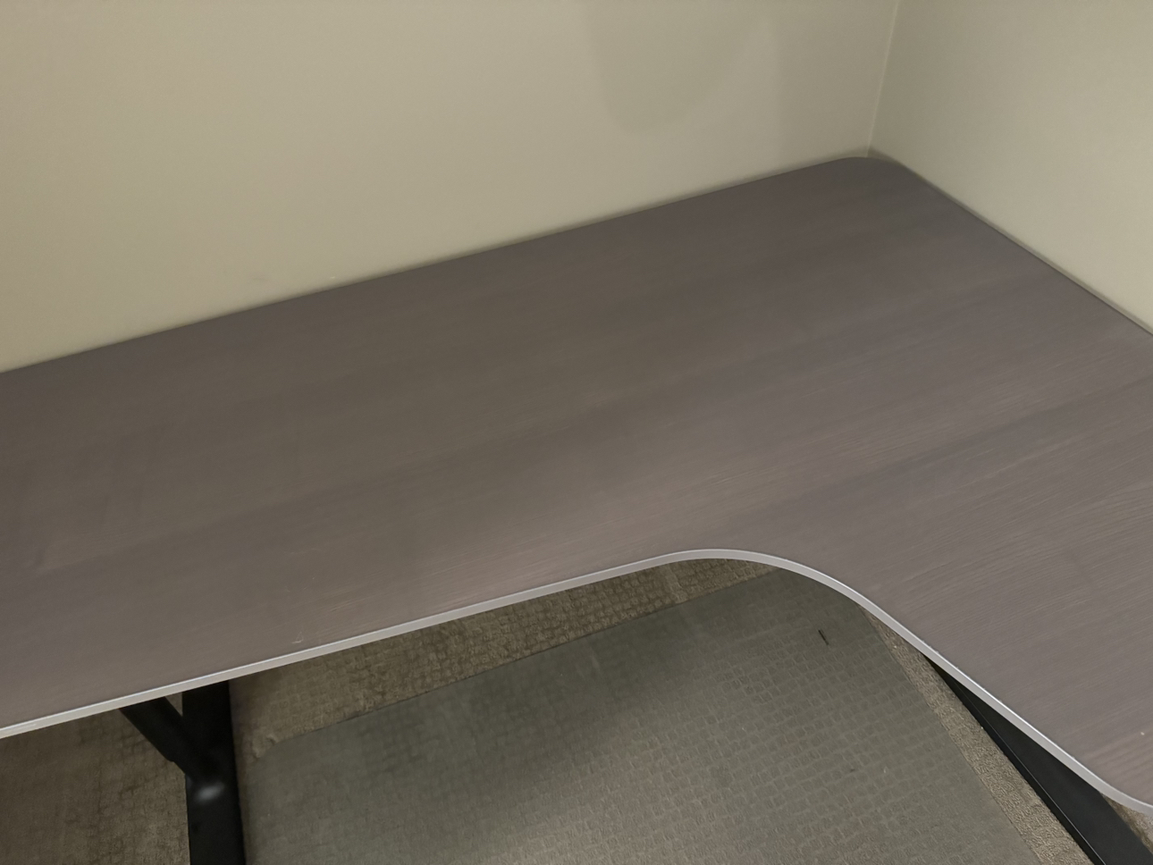 L-shaped Desk (Right sided) - photo 3