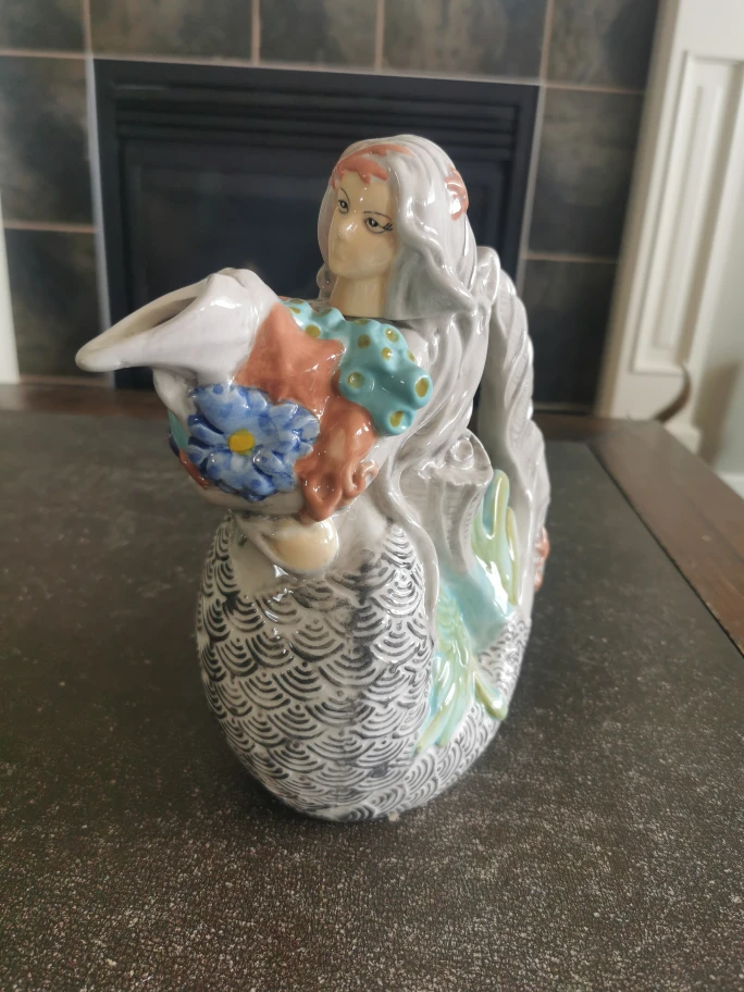 Large blue sky goldminc mermaid teapot